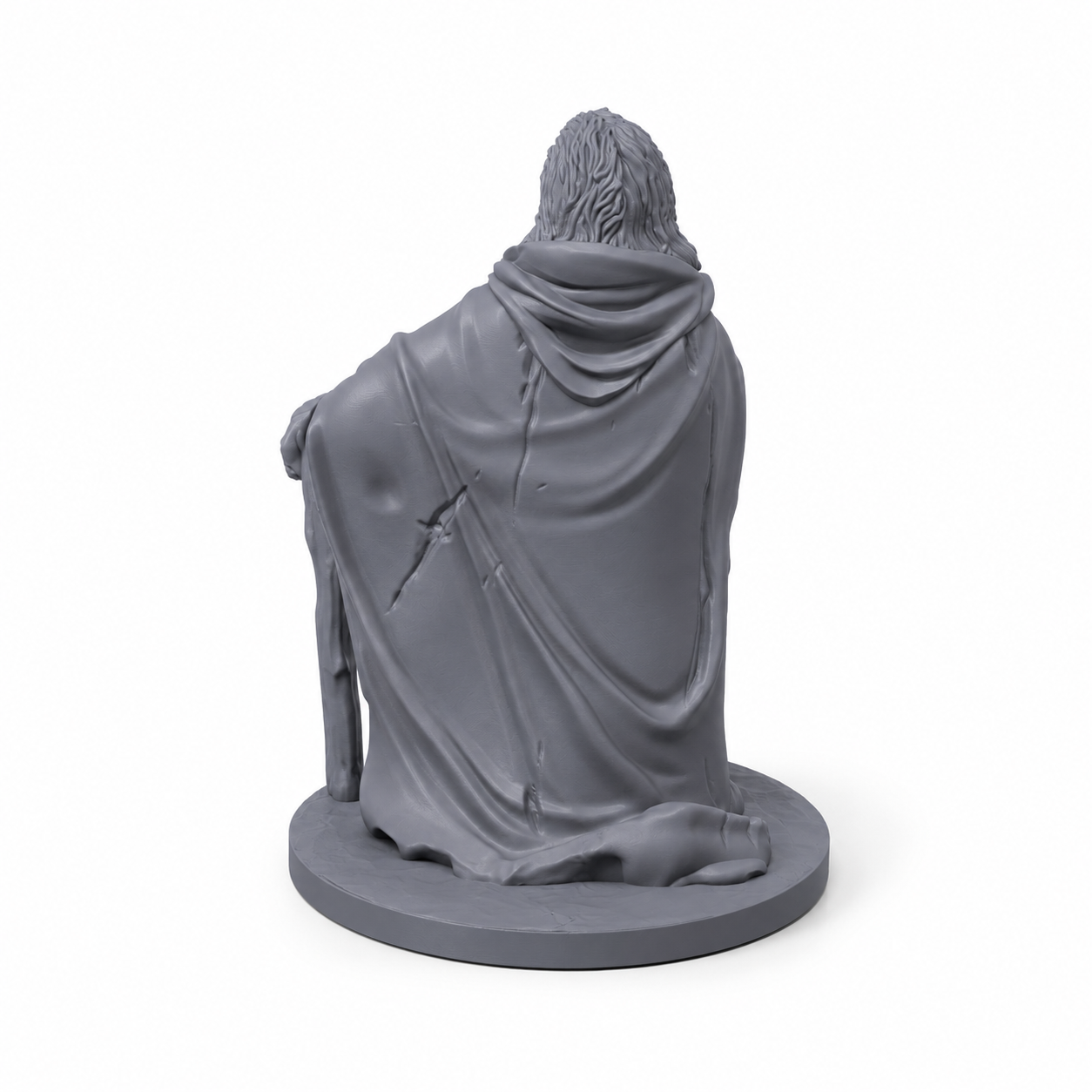 3D-printet fattig vandrer med slitte klær, skjegg og tung holdning i grå PLA til D&D og tabletop-rollespill.