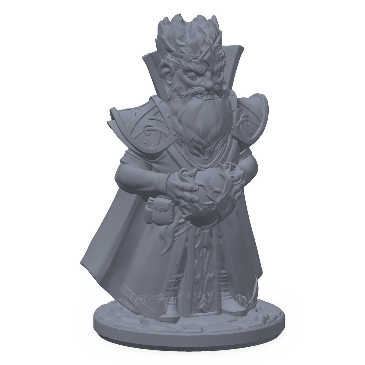 3D-printet arkanist-gnom-miniatyr i grå PLA – gnomemagiker i dyp konsentrasjon med begge hender i formeltegn, til D&D og Pathfinder.