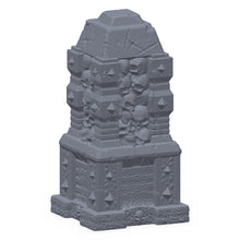 3D-printet hodeskallealter i grå PLA – terrengrekvisitt til D&D og Pathfinder.