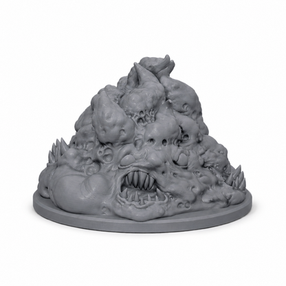 3D-printet Blob Ooze slimmonster i grå PLA til D&D og tabletop-rollespill.
