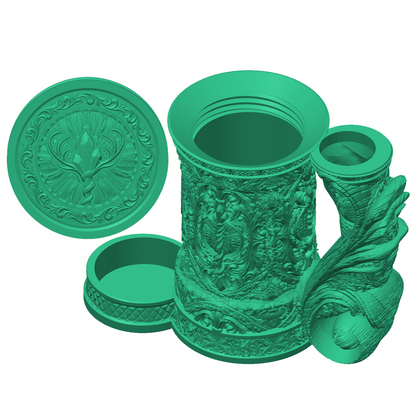3D-printet grønt Druid eventyrkrus med naturinspirert design, skrulokk og integrert dice tower til D&D og tabletop-rollespill.