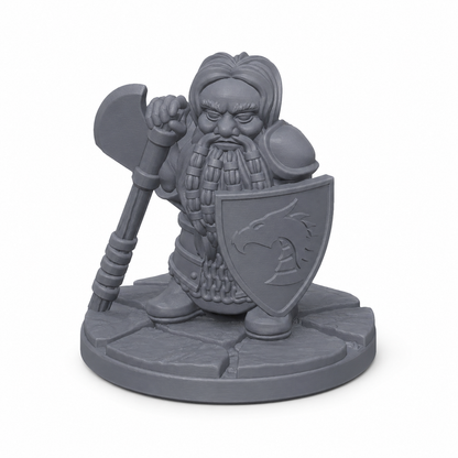 Fire dvergekrigere med hver sin rustning og våpenstil, 3D-printet D&D-miniatyrsett fra Spillsmia.