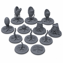 3D-printet sett med farlige vekster, plantegap og tentakelspirer i grå PLA til D&D og Pathfinder.
