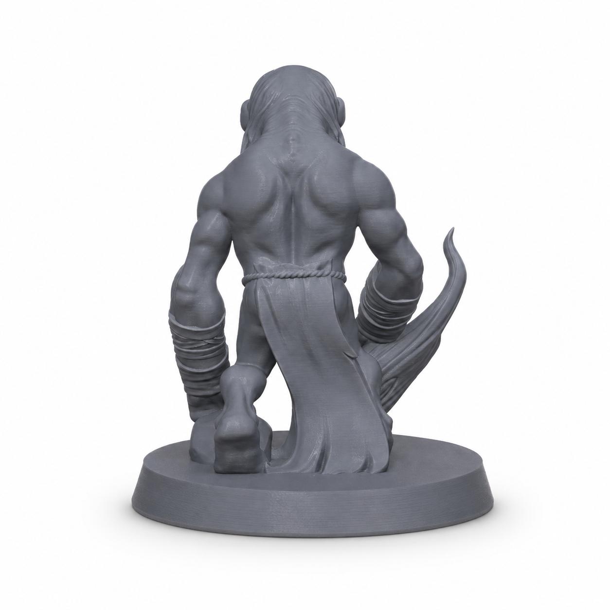 3D-printet Ghoul I med klør og krypende undead-positur i grå PLA til D&D og tabletop-rollespill.