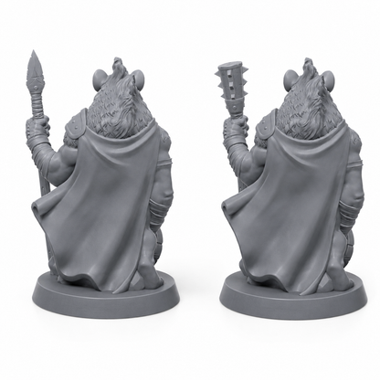 3D-printet Gnollkrigere miniatyrsett med to gnoller med skjold, spyd og piggklubbe i grå PLA til D&D og tabletop-rollespill.