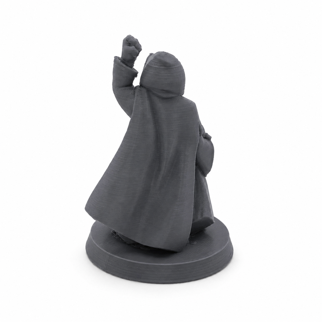 3D-printet Grimbrann med hette, kappe og forbannet skalle i grå PLA til D&D og tabletop-rollespill.