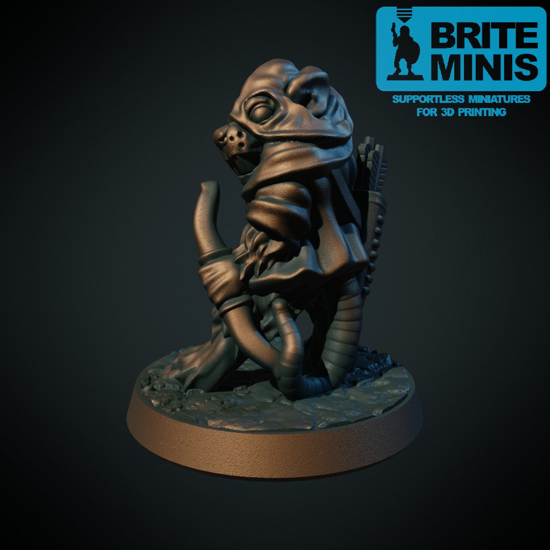 Tre rottefolk: to bueskyttere og en snikmorder, 3D-printet D&D-miniatyrsett fra Spillsmia.