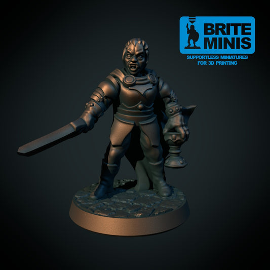 3D-printet vampyr-brute med byttbare deler i grå PLA til D&D og Pathfinder.